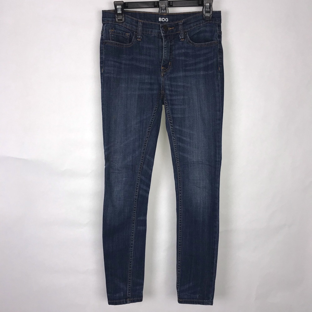 BDG Midrise Twig Jeans Size W27 x L29